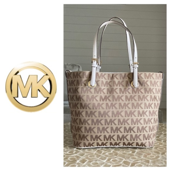 Michael Kors Brown Monogram Jet Set Jaquard Tote - Picture 1 of 13